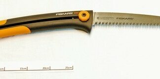 Fiskars Xtract Große Handsäge Grobzahnung